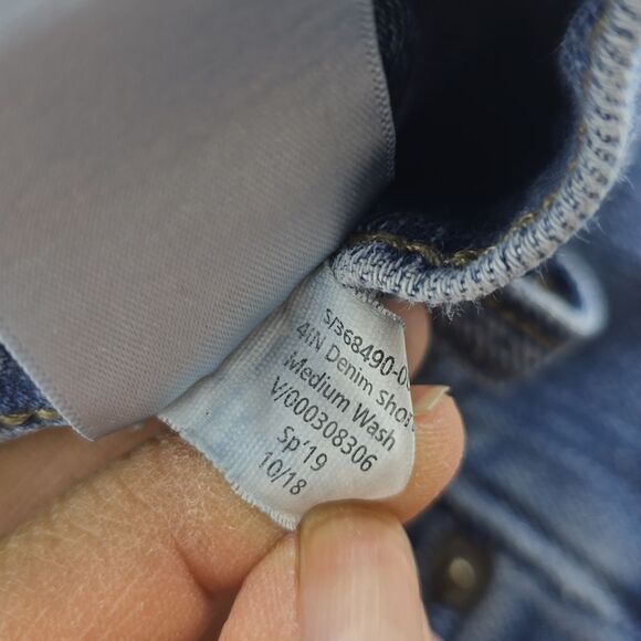 Banana Republic Women's Denim Roll-Cuff Shorts Medium Wash Size 28/6‎ - Picture 7 of 12